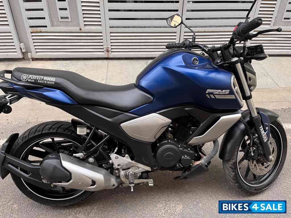 Yamaha FZ-S