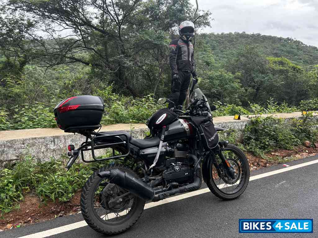 Yezdi Adventure Single Headlight Yezdi Adventure Single Headlight