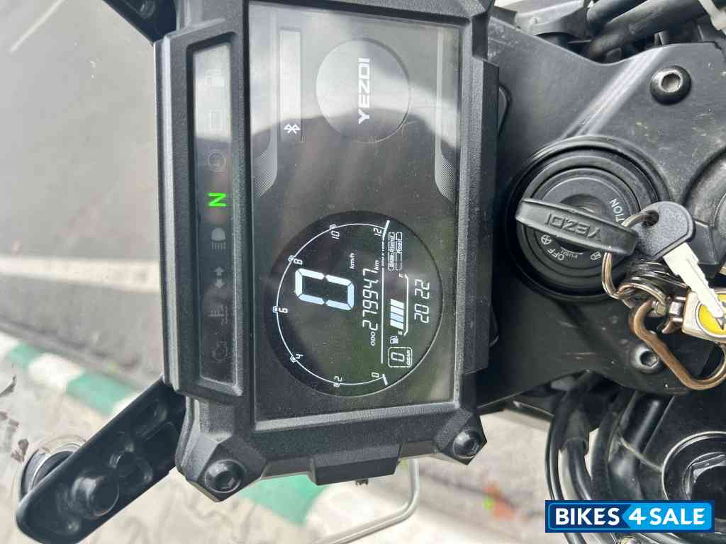 Mambo Black Yezdi Adventure Single Headlight Mambo Black Yezdi Adventure Single Headlight