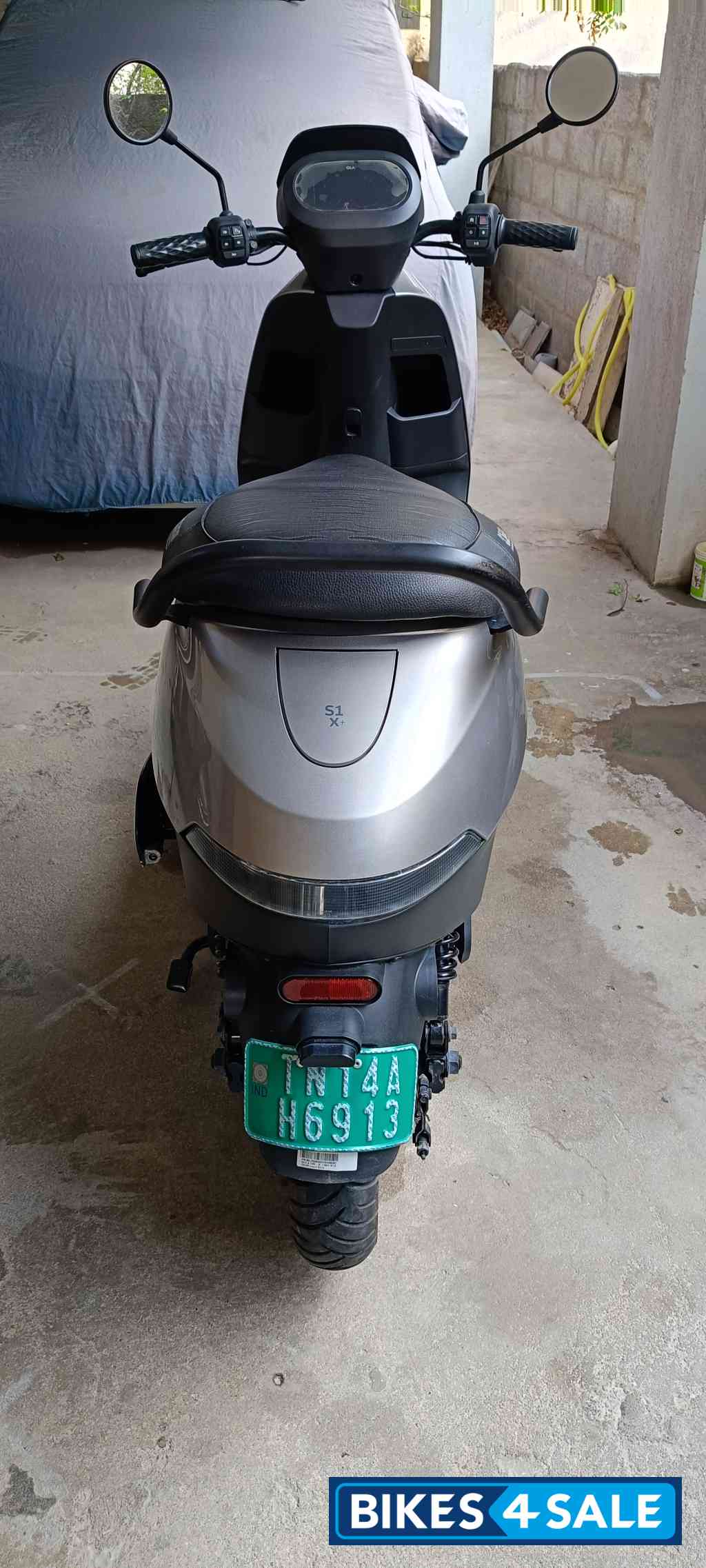 Silver Ola S1X Plus