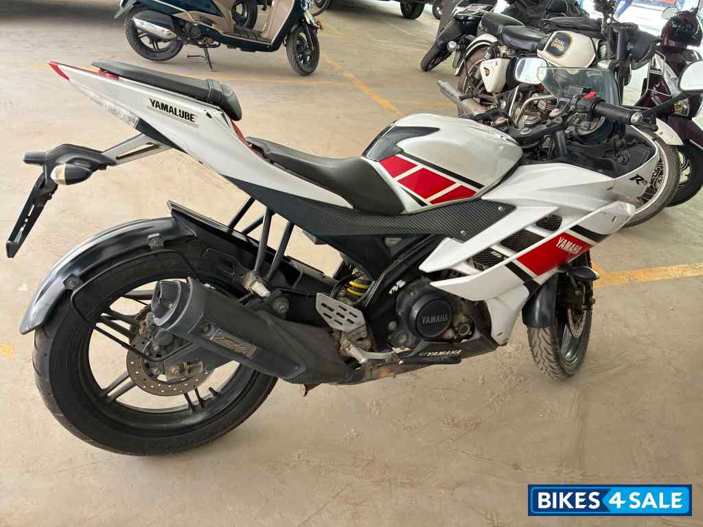 Yamaha YZF R15 V2 Yamaha YZF R15 V2