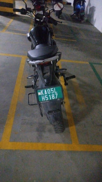 Revolt RV 400