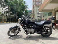 Bajaj Avenger 220 DTS-i