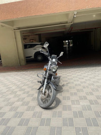 Bajaj Avenger 220 DTS-i