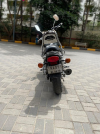 Bajaj Avenger 220 DTS-i