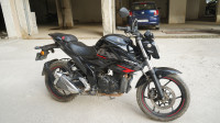 Black Suzuki Gixxer BS6