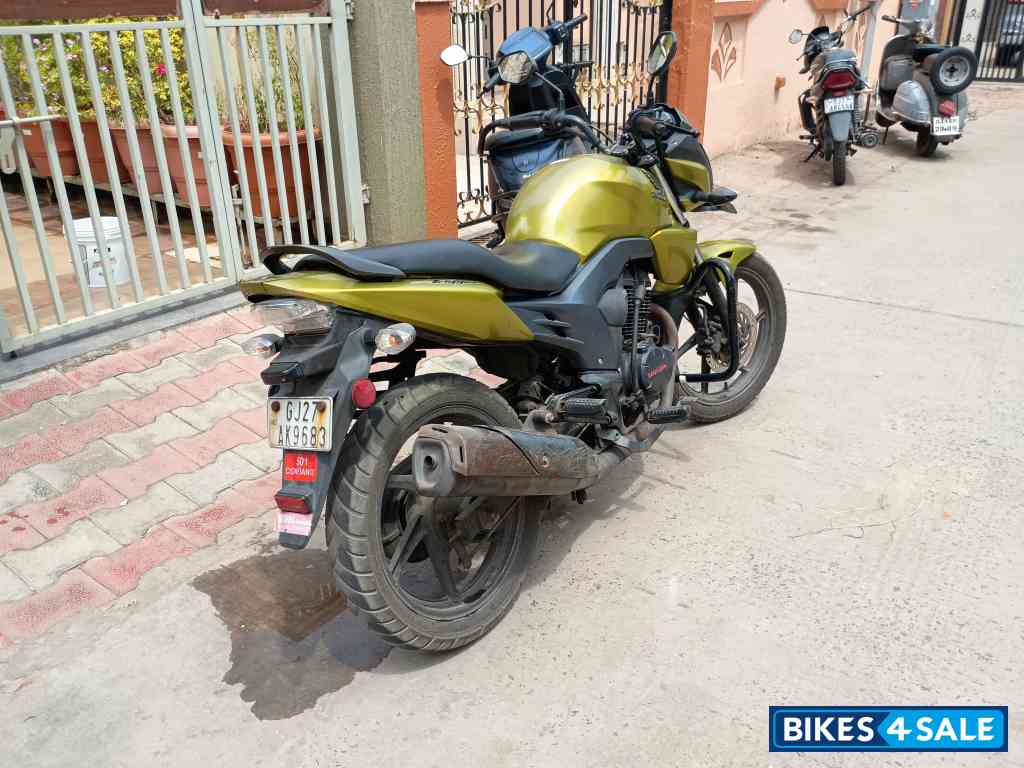 Green Honda CB Trigger