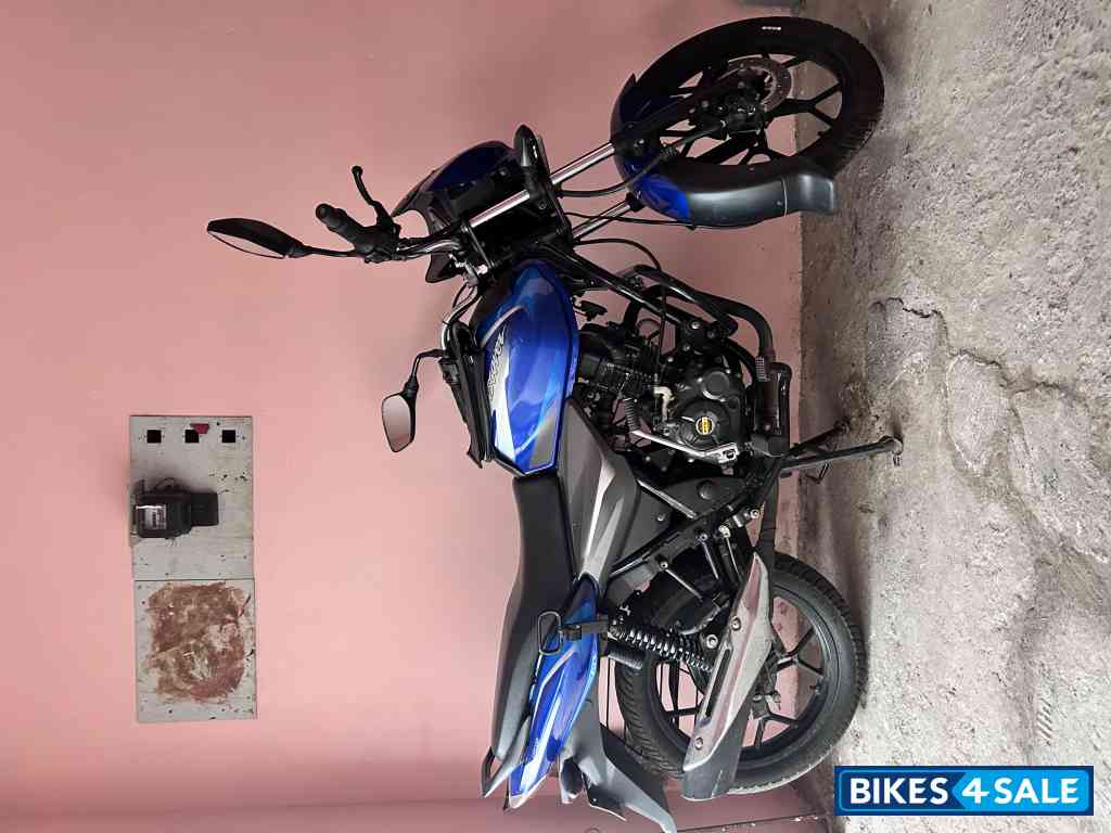 Bajaj Discover 125