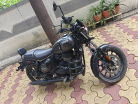 Yezdi Roadster Dark