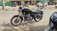 Black Royal Enfield Thunderbird 350