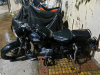 Stealth Black Royal Enfield Classic 500