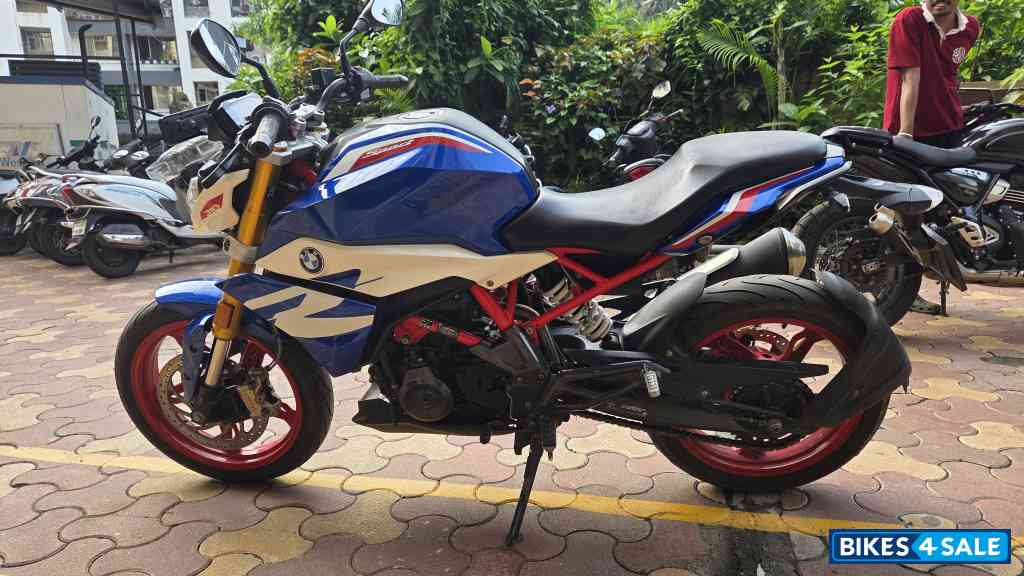 BMW G 310 R