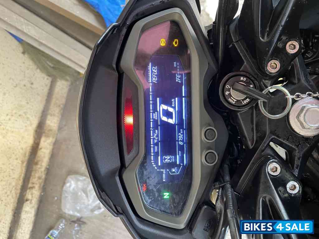 Black Bajaj Pulsar NS 200 BS6