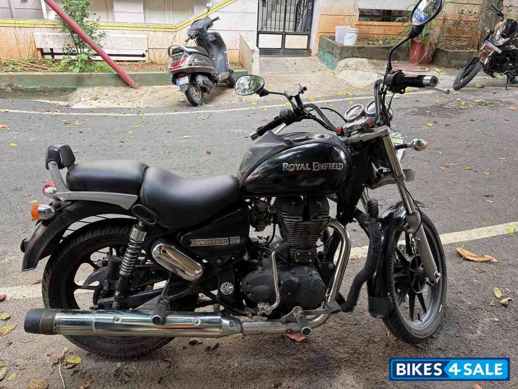 Royal Enfield Thunderbird 350 Royal Enfield Thunderbird 350