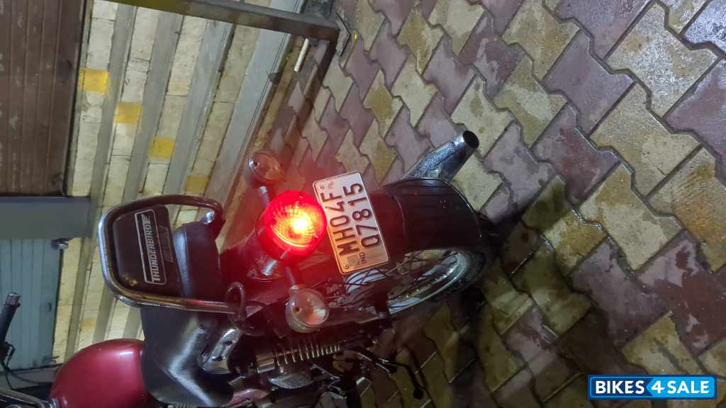 Red Royal Enfield Thunderbird TwinSpark 350
