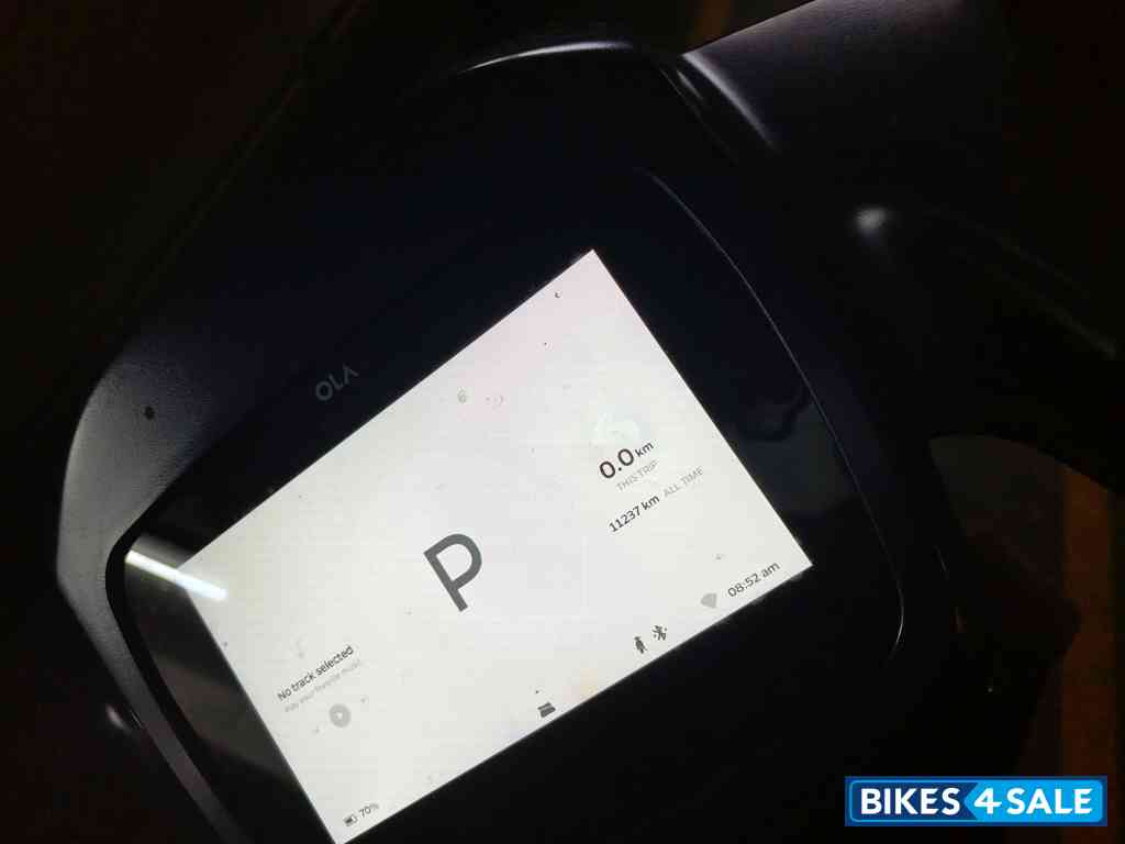 Ola S1 Air Ola S1 Air