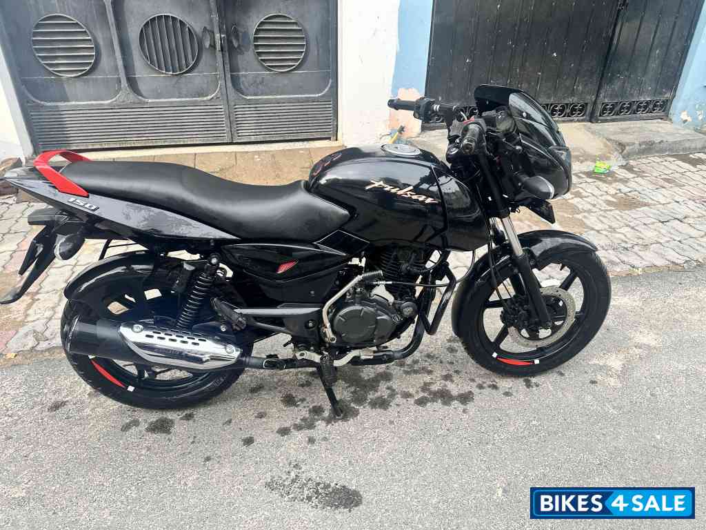 Bajaj Pulsar AS 150 Bajaj Pulsar AS 150
