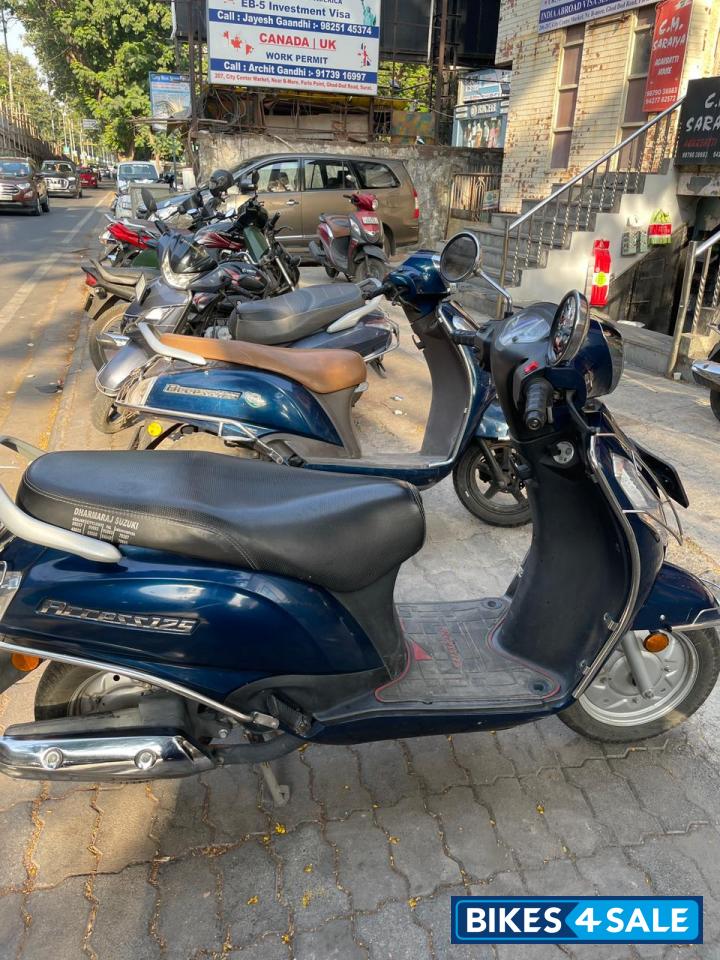 Blue Suzuki Access 125 BS6 Blue Suzuki Access 125 BS6