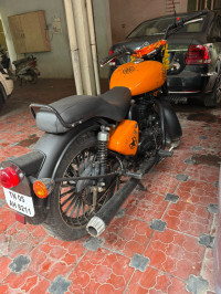 Orange Royal Enfield Classic 350