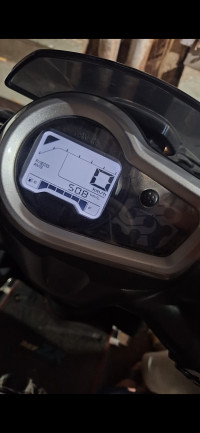 Matt Black With Golden Alloy W Yamaha RayZR Street Rally 125 Fi Hybrid