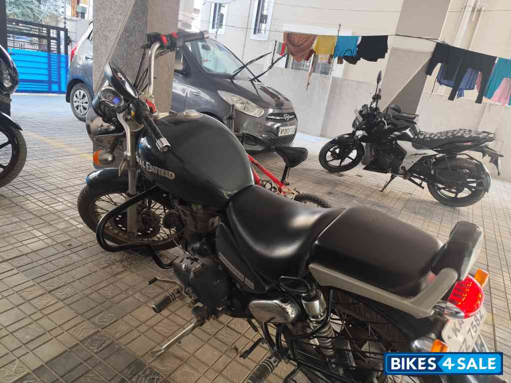 Royal Enfield Thunderbird 350 Royal Enfield Thunderbird 350