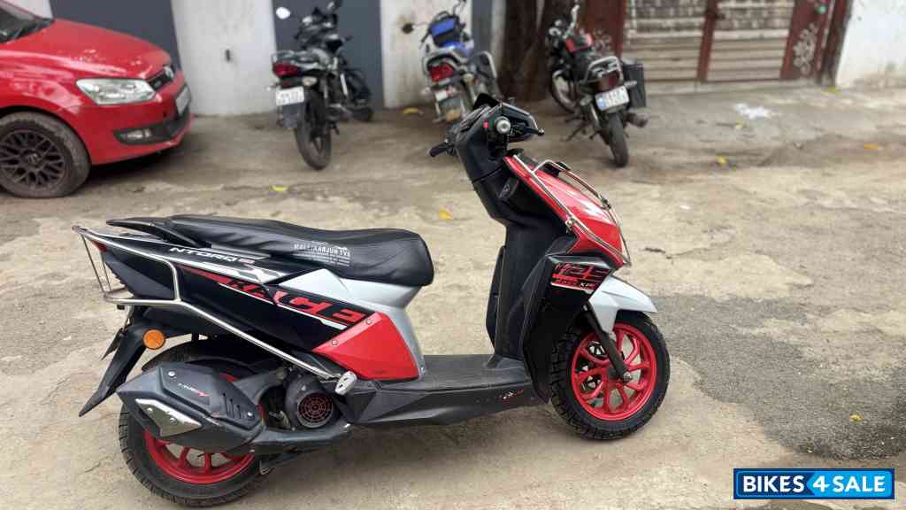 TVS NTORQ 125 Race XP