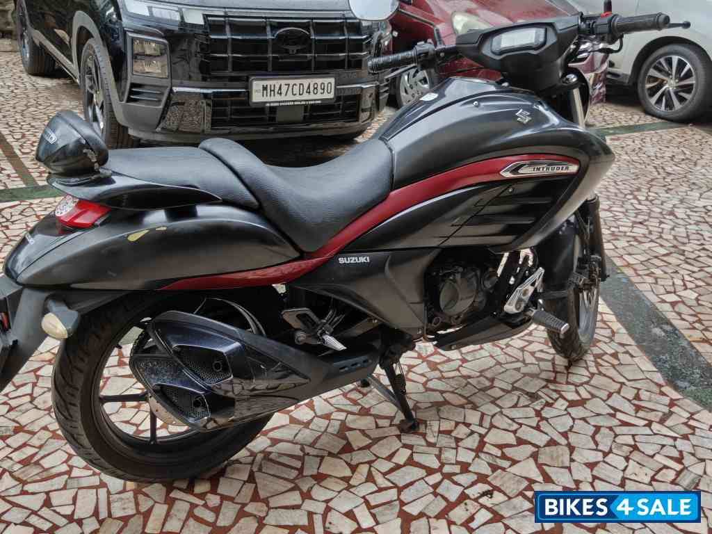Suzuki Intruder 150 Suzuki Intruder 150
