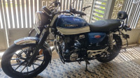 Honda CB350 DLX Pro