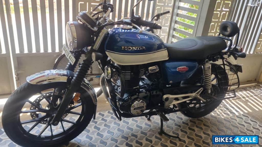 Honda CB350 DLX Pro Honda CB350 DLX Pro