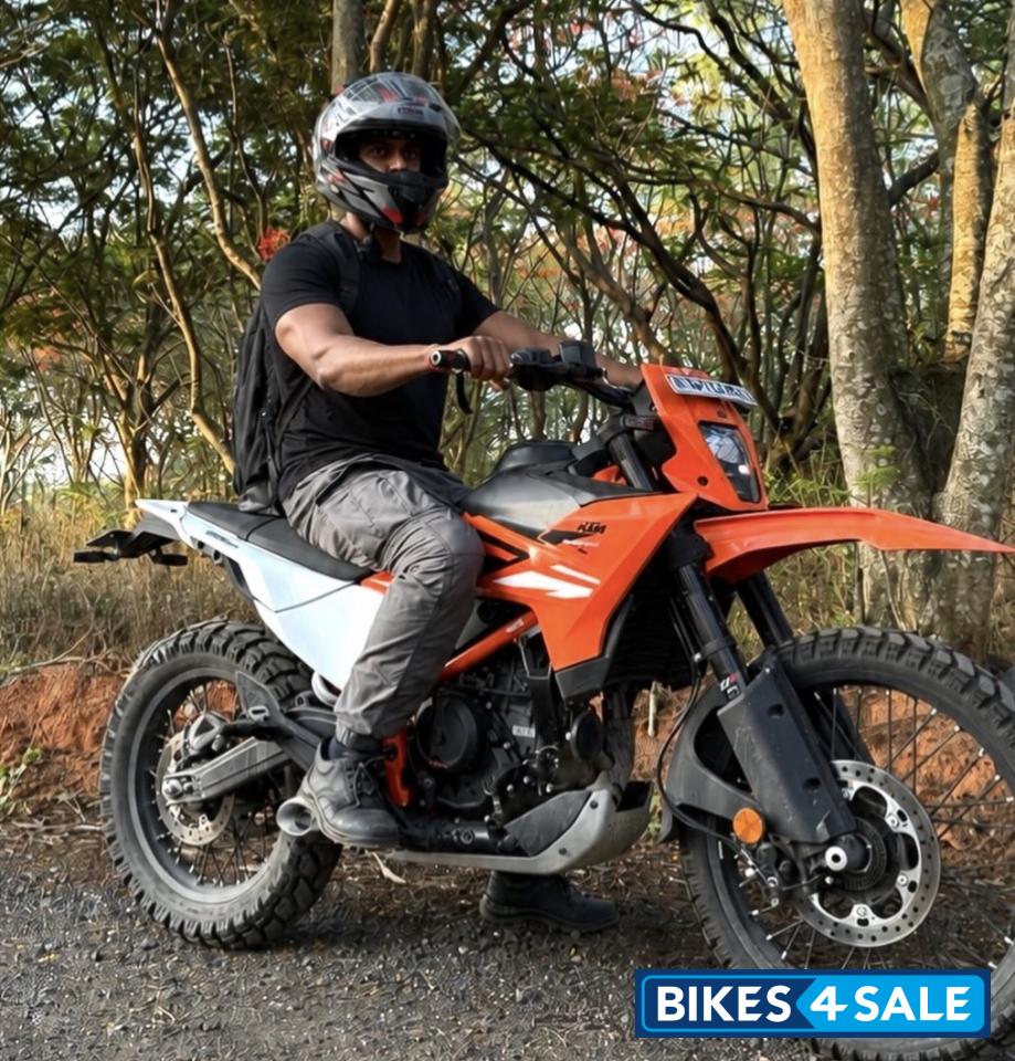 Orange KTM 390 Enduro R 2025