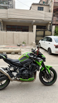 Candy Lime Green Kawasaki Z900 ABS