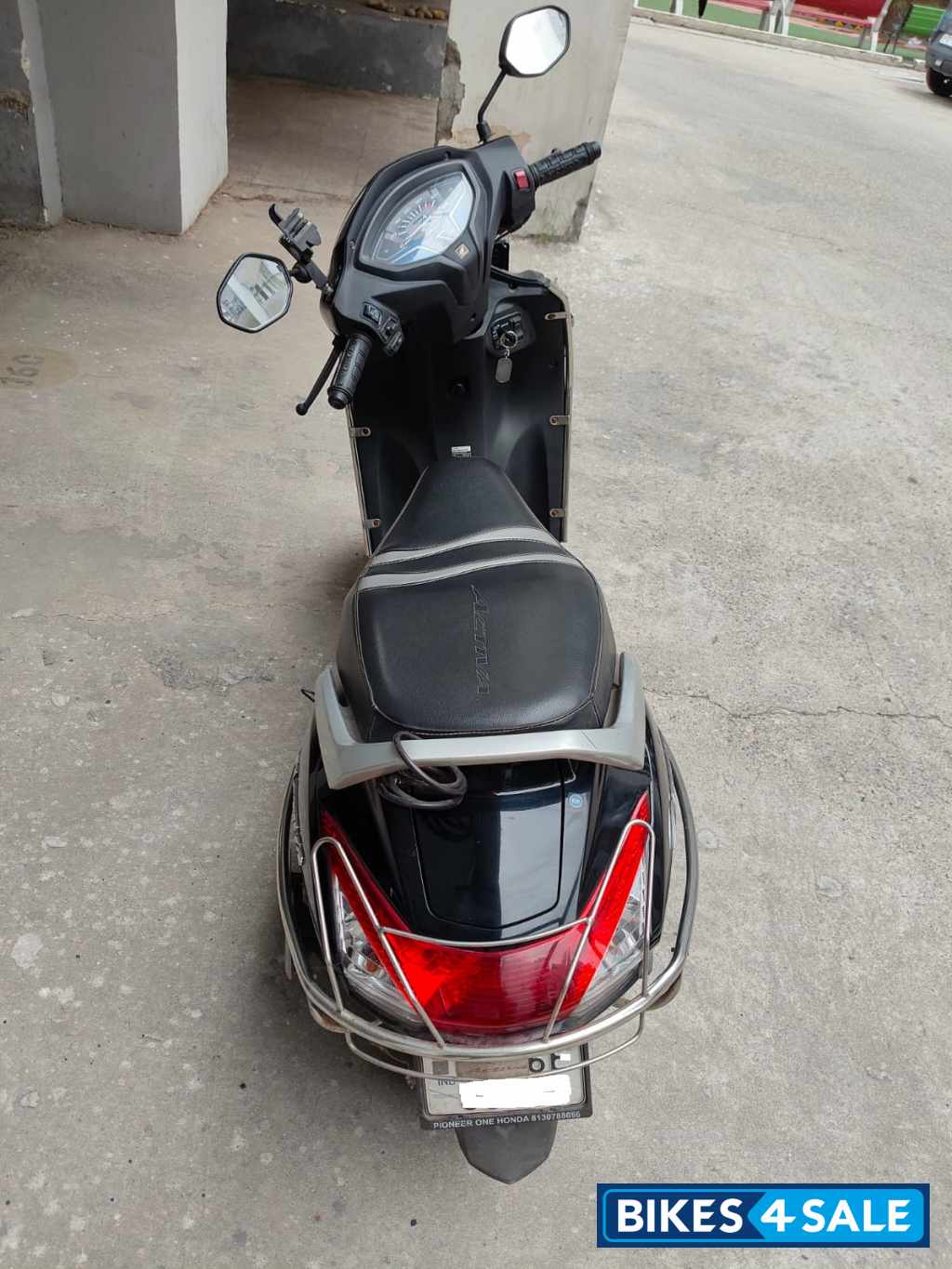 Black Honda Activa 6G Dlx