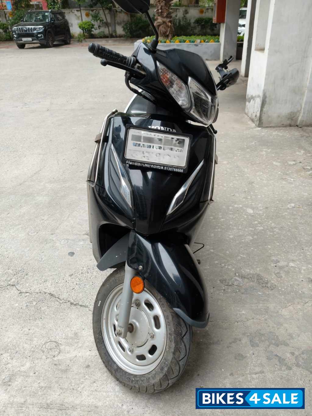 Black Honda Activa 6G Dlx
