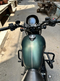 Yezdi Roadster Dark