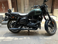 Yezdi Roadster Dark