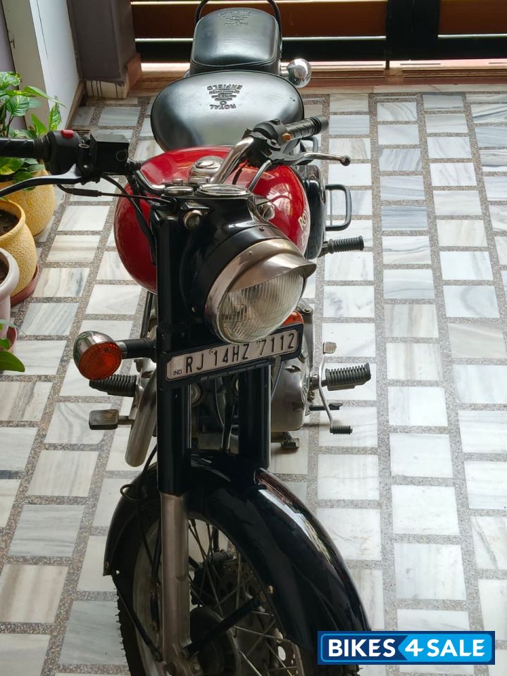 Royal Enfield Classic 350 Redditch Red