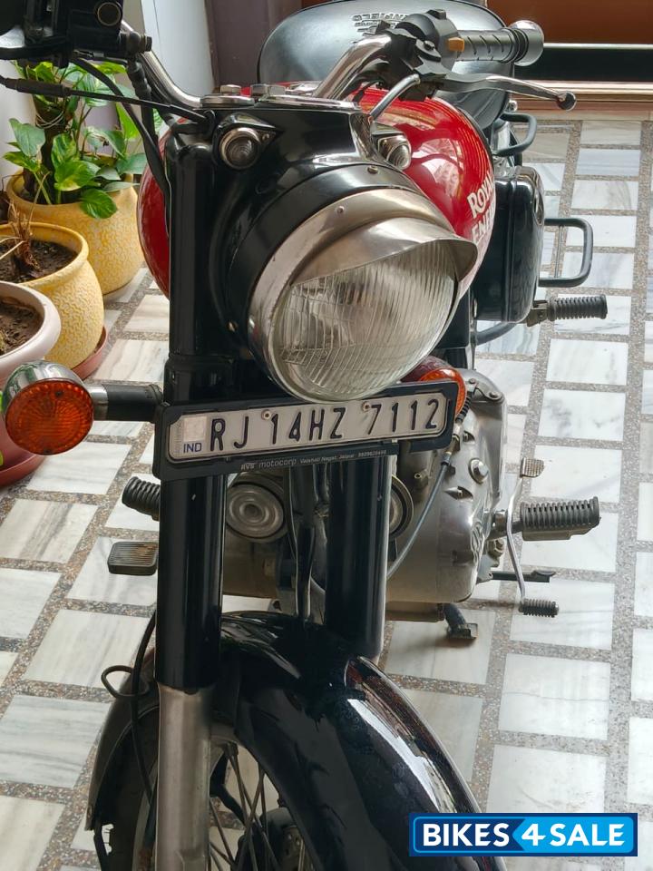 Royal Enfield Classic 350 Redditch Red Royal Enfield Classic 350 Redditch Red