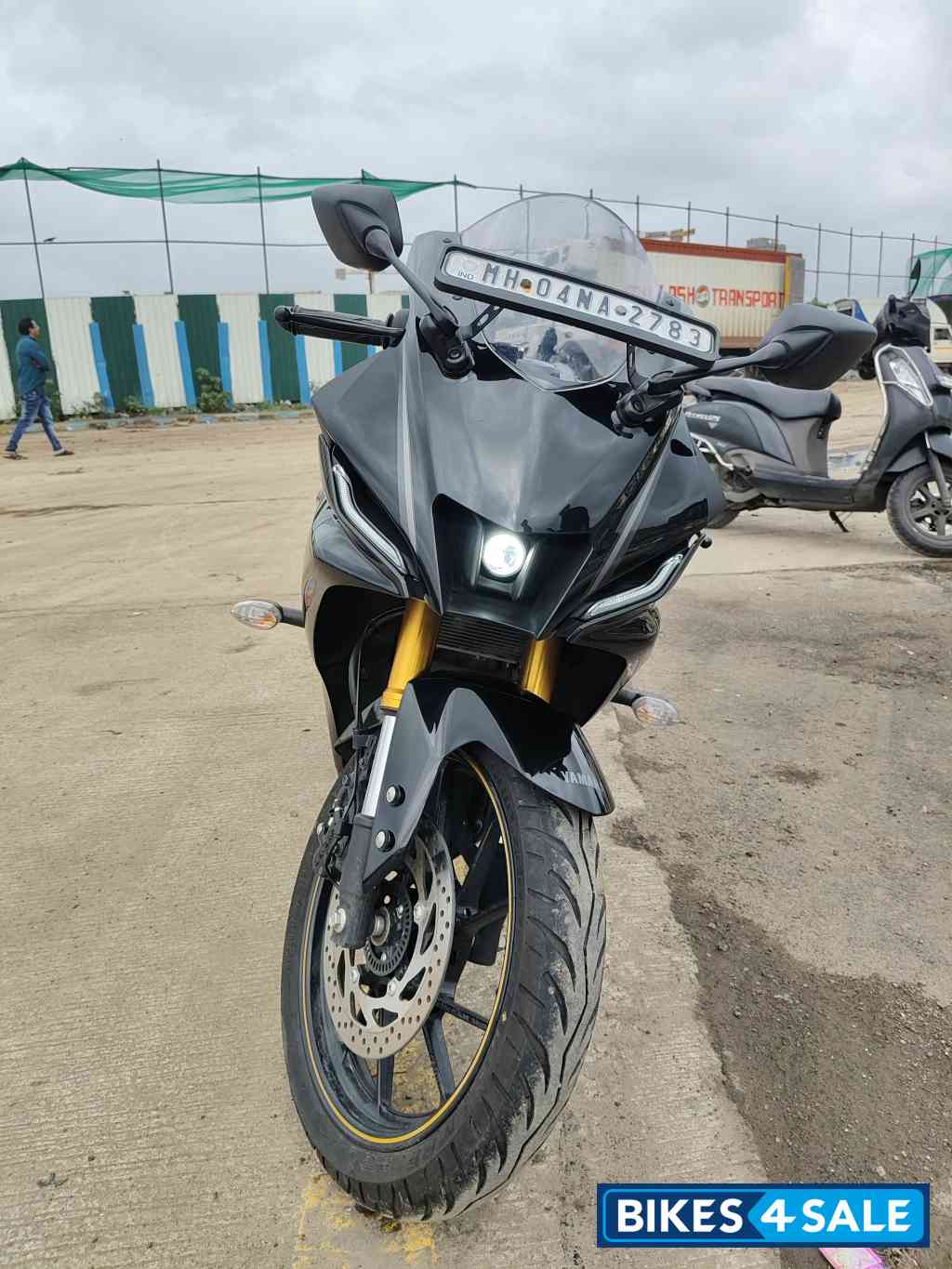 Yamaha R15 V4 Yamaha R15 V4