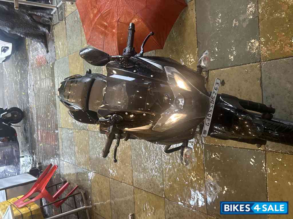 Bajaj Pulsar 220 DTSFi
