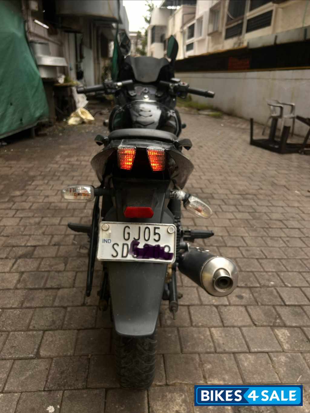 Bajaj Pulsar 220 DTSFi Bajaj Pulsar 220 DTSFi
