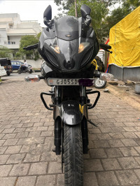 Bajaj Pulsar 220 DTSFi