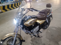 Bajaj Avenger Cruise 220 BS6