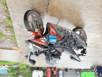 Yamaha YZF R15 V2 2016 Model