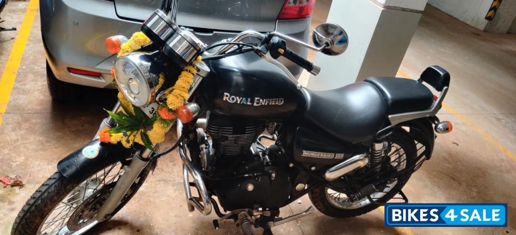 Matt Black Royal Enfield Thunderbird 350