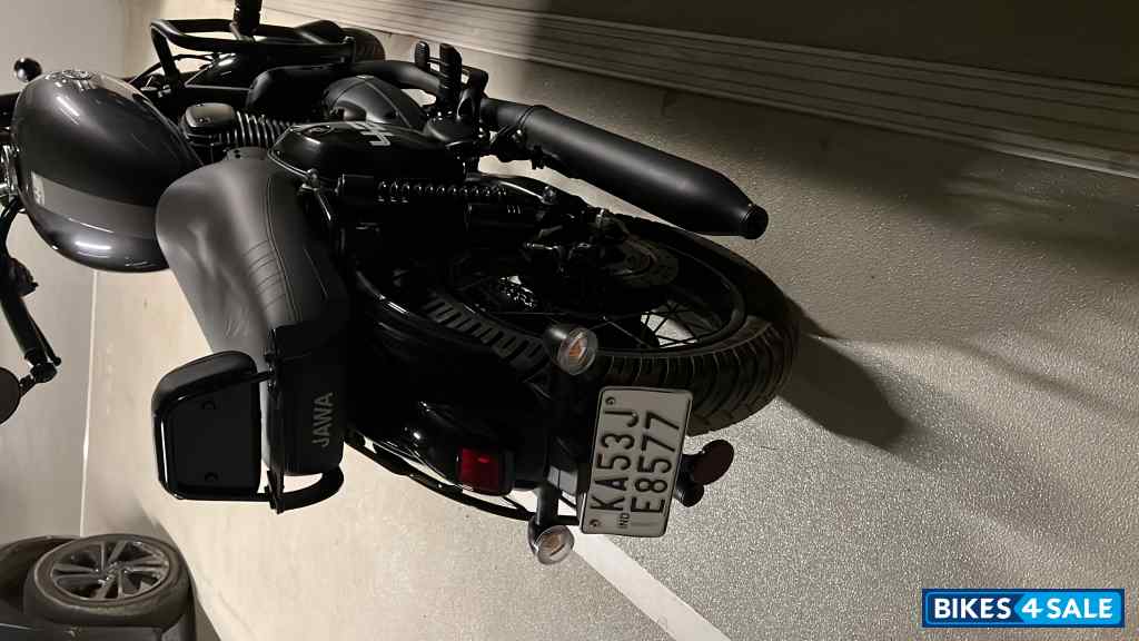 Matt Black Jawa 42 Dual Channel ABS AllStar Black Matt Black Jawa 42 Dual Channel ABS AllStar Black