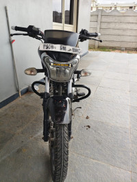 Black And Red Bajaj V15