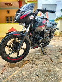 Bajaj Pulsar 150 Twin Disc BS6 2021 Model