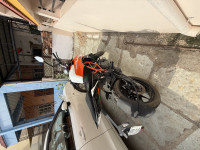 KTM Duke 125