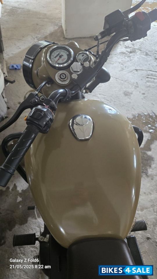 Sand Colour Royal Enfield Classic 350 BS VI