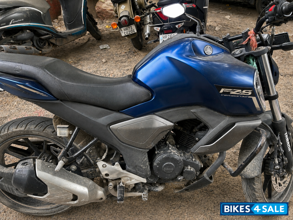 Yamaha FZ-S FI V3 Yamaha FZ-S FI V3